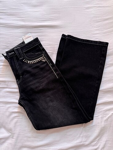 Bershka Jean