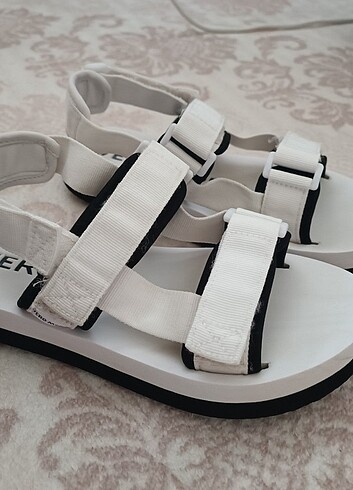 37 Beden beyaz Renk Vero Moda Sandalet