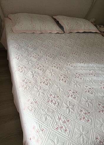  Beden beyaz Renk Pamuklu çift kişilik yatak örtüsü