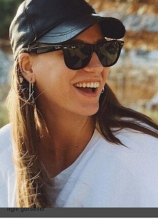 RayBan wayfarer