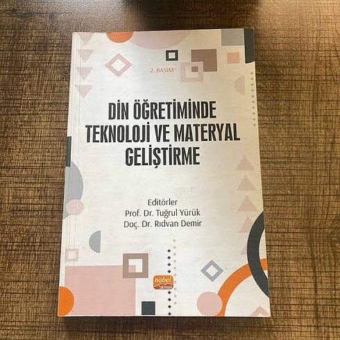 Din öğretiminde teknoloji ve materyal geliştirme