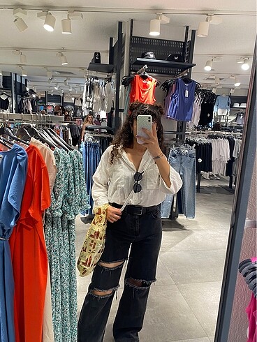 29 Beden gri Renk Yırtık bol paça kot