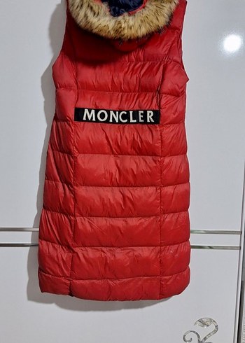 Moncler 42