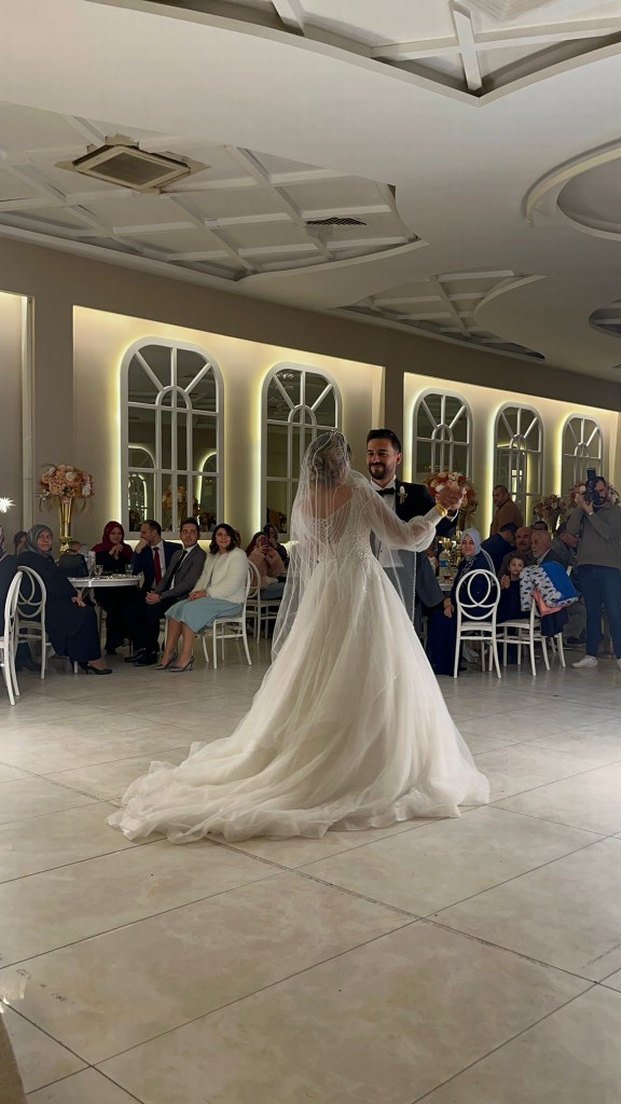 Gelinlik nikah elbisesini - Görsel 4