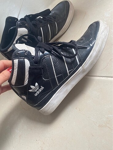 Adidas ayakkabi