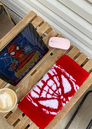 Spider man temalı klavye halısı
