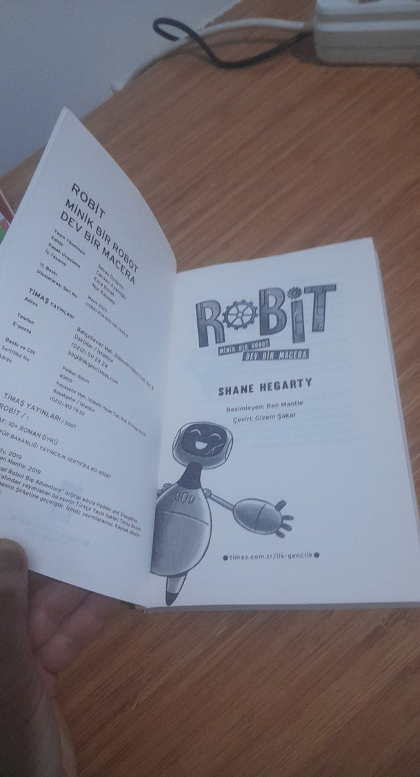 Robot: Minik Bir Robot - Dev Bir Macera - Görsel 2