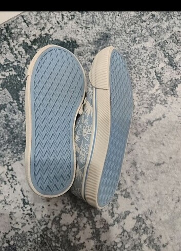 29 Beden çeşitli Renk H&M Ayakkabı 