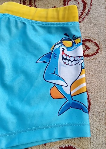 Çocuklar için renkli baskılı mayo ve şort 6 7 yaş - Görsel 10