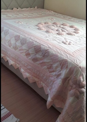 Pembe Pastel Tonlarda Yatak Örtüsü - Görsel 2