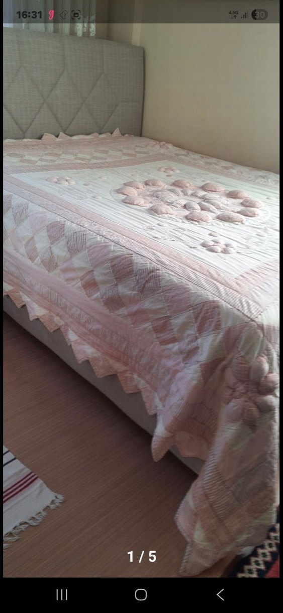 Pembe Pastel Tonlarda Yatak Örtüsü - Görsel 2