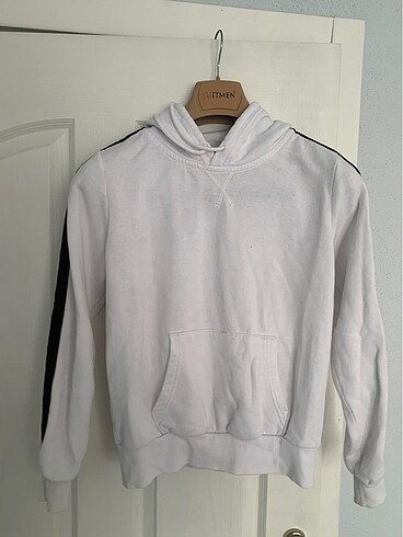 H&M sweat
