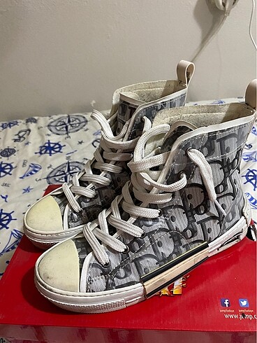 Converse