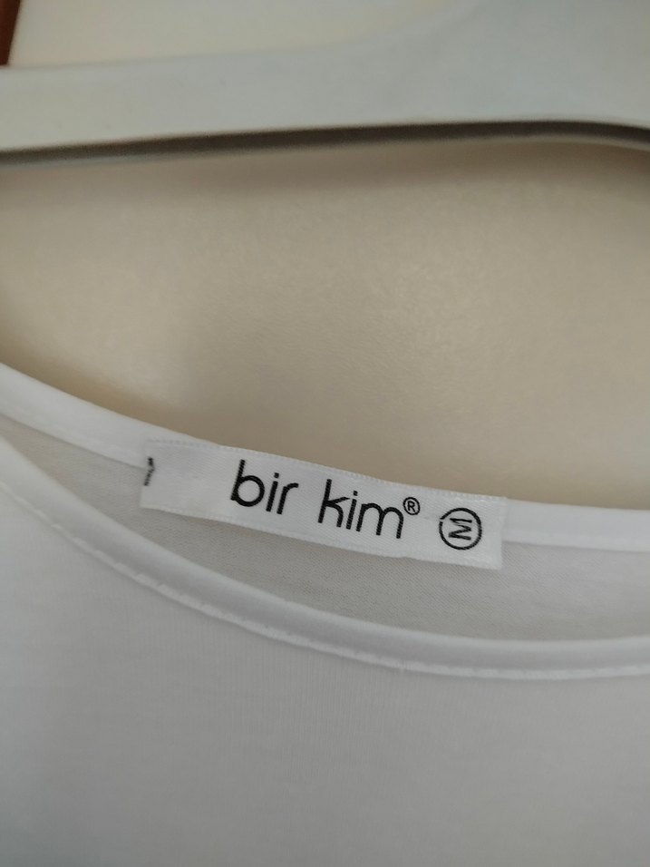 Beyaz Kadın Tişört - Görsel 2