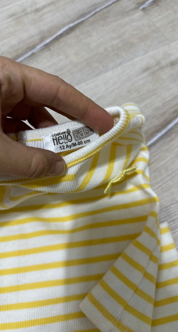 Sarı Çizgili Kısa Kollu Bebek Kıyafet Seti - Görsel 4
