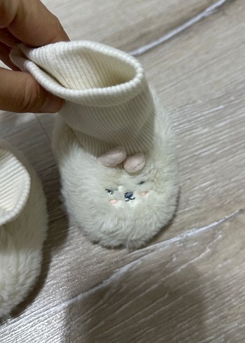 Kız Çocuk Beyaz Örgü Sıcak Ev Terliği - Görsel 2