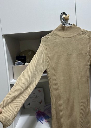 Bej Triko Balıkçı Yaka Uzun Elbise - Görsel 2