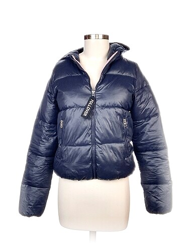 Bershka Mont %70 İndirimli.