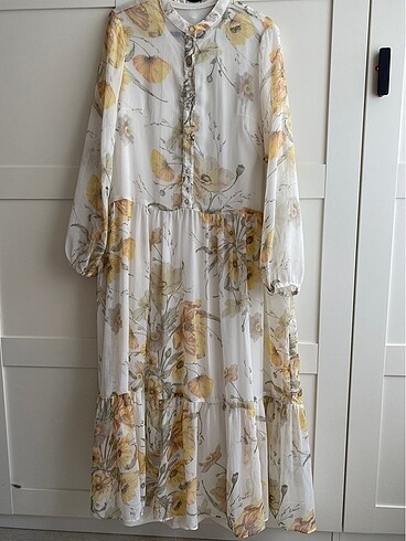 Yepyeni H& M elbise