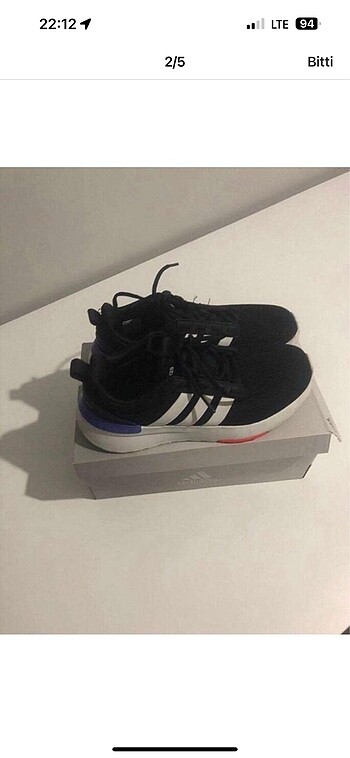37,5 Beden Adidas ayakkabı