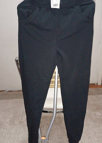 LC Waikiki Siyah Rahat Ve Sik Pantolon