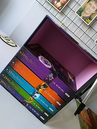 Harry Potter kitap ve kutusu 
