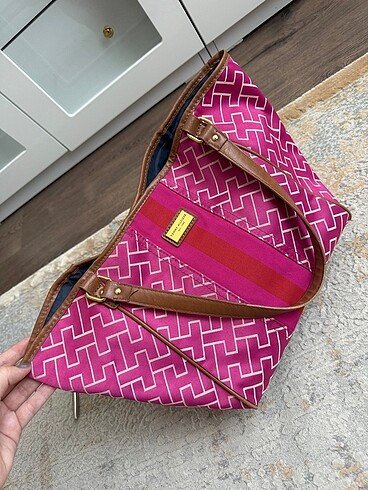 Tommy Hilfiger Çanta