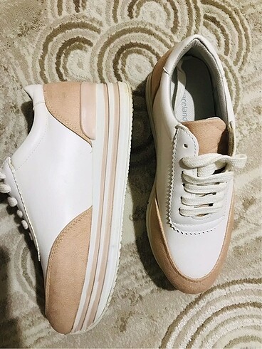 Deichmann Platform tabanlı spor ayakkabı