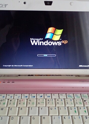 Acer aspire one laptop