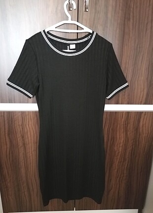 H&M kısa streç elbise