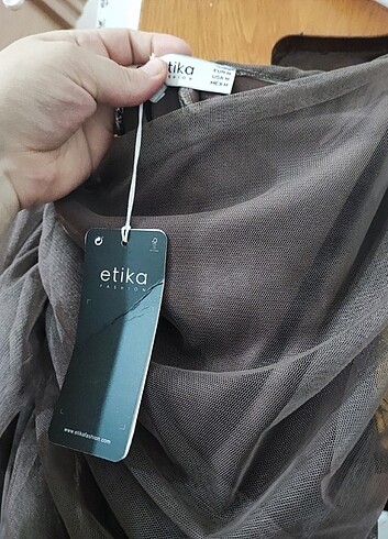 Tül drapeli elbise - Görsel 4