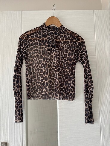 Leopar desenli tül bluz