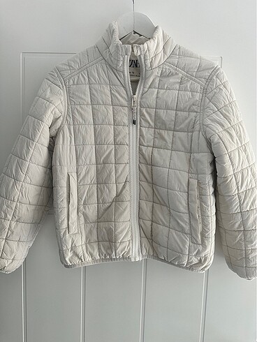 zara mont