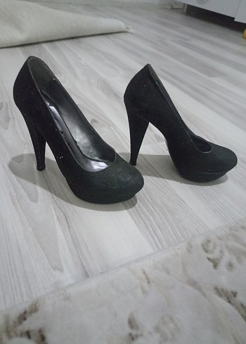 Siyah Yılan Desenli Topuklu Kadın Ayakkabı - Görsel 3