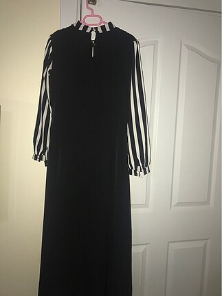 Abiye Siyah beyaz çizgili şık elbise