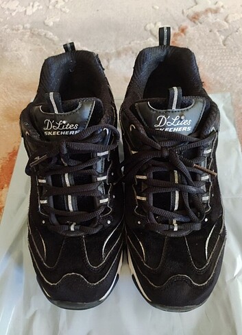 skechers d'lites memory foam