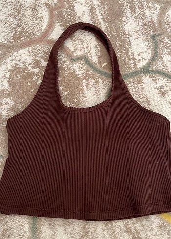 Kahverengi Yüksek Yakalı Örme Crop Top