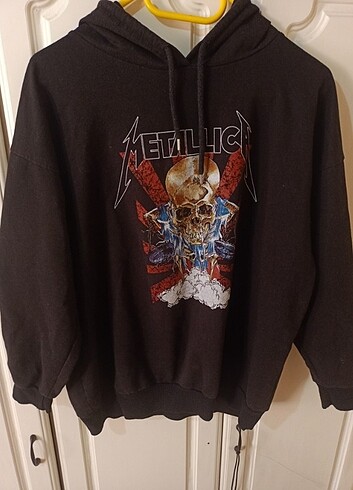 l Beden Metallica sweatshirt 