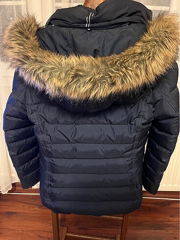 l Beden Tommy Hilfiger mont