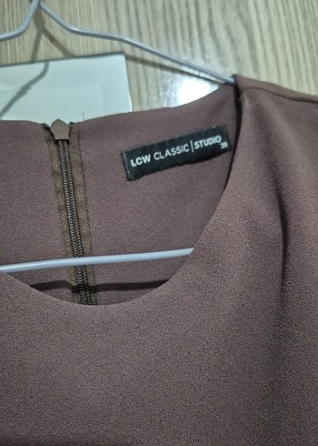 Klasik Bisiklet yaka koyu kahverengi elbise - Görsel 5