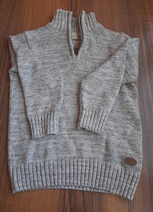 H&M kazak