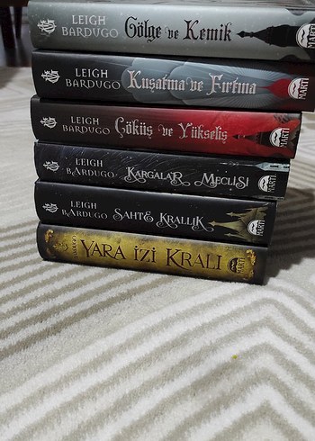 Leigh Bardugo 6 Kitaplık Roman Seti
