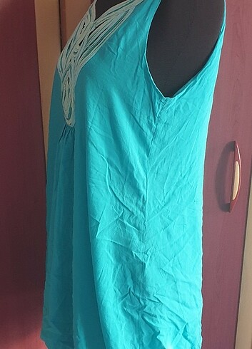 38 Beden turkuaz Renk Zara kısa elbise 38/M beden. Plaj elbisesi olarak kullanılabilir