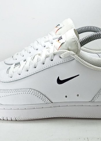 Nike Beyaz Kadın Spor Ayakkabı - Görsel 4