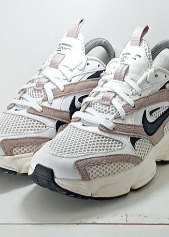 38 Beden Nike Spor Ayakkabı