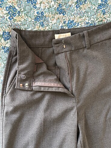 m Beden gri Renk H&M kumaş pantolon