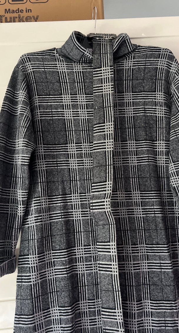 Düğmeli Ekose Desenli Uzun Kadın Elbise - Görsel 3