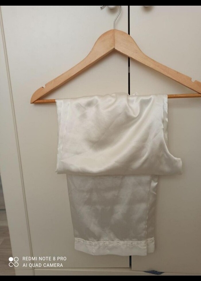 Saten pijama takımı - Görsel 3