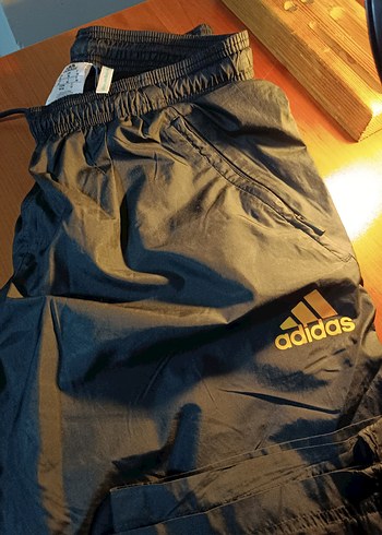 Adidas m