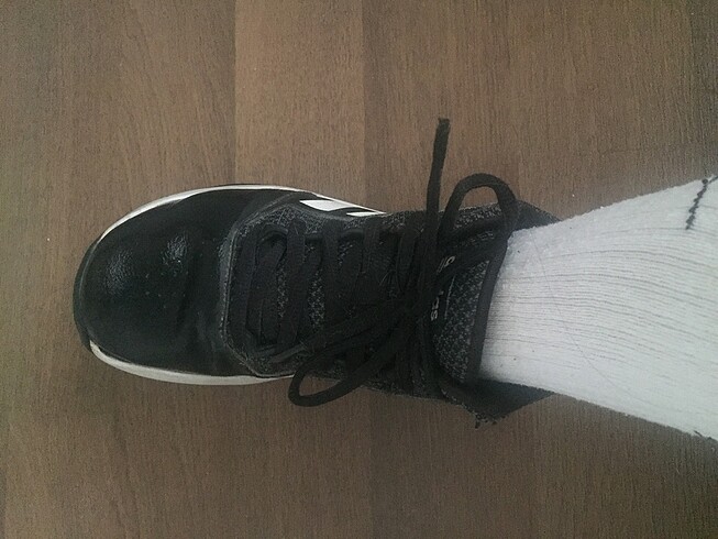 37 Beden Adidas spor ayakkabı